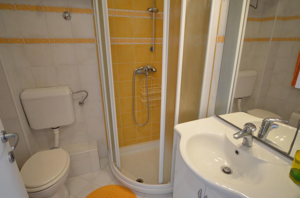 רוביני Apartment Anna Borik מראה חיצוני תמונה
